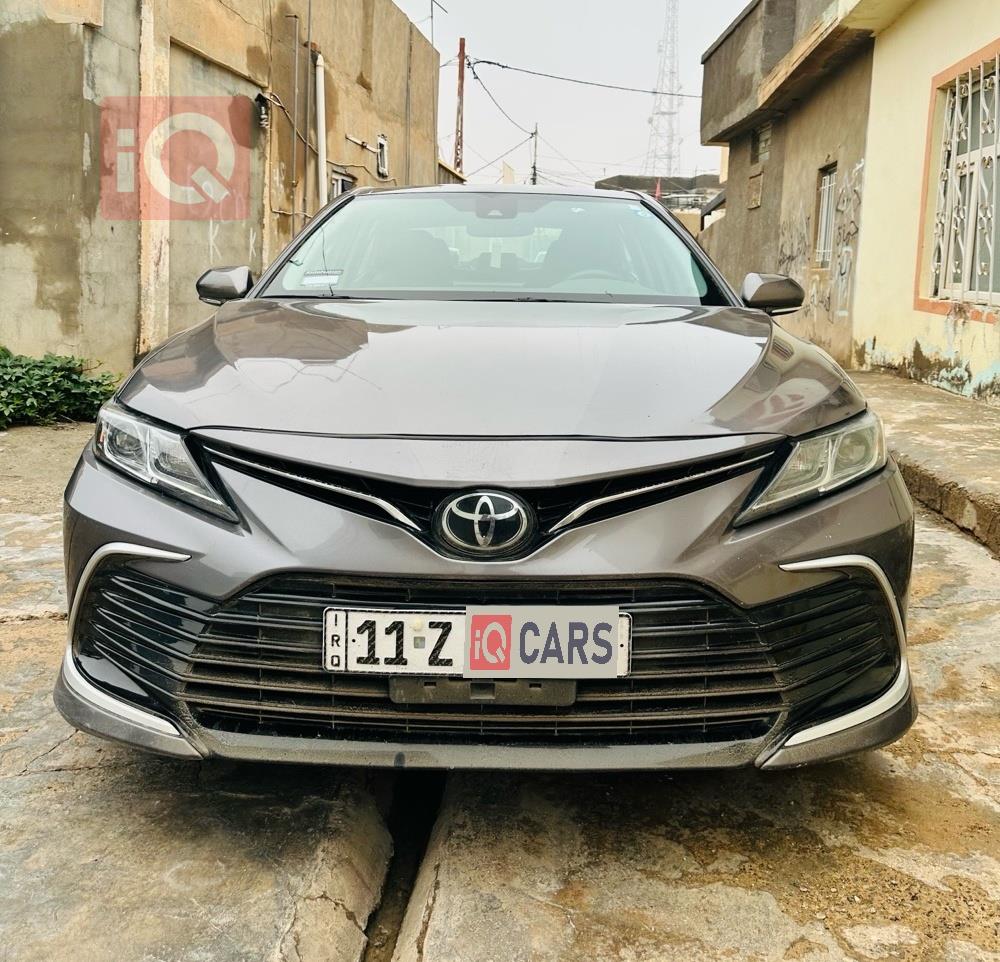 تۆیۆتا کامری